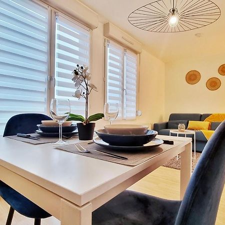 Le Smart - Parking - Terrasse - Wifi - Mulhouse - Relax Bnb Pfastatt Luaran gambar