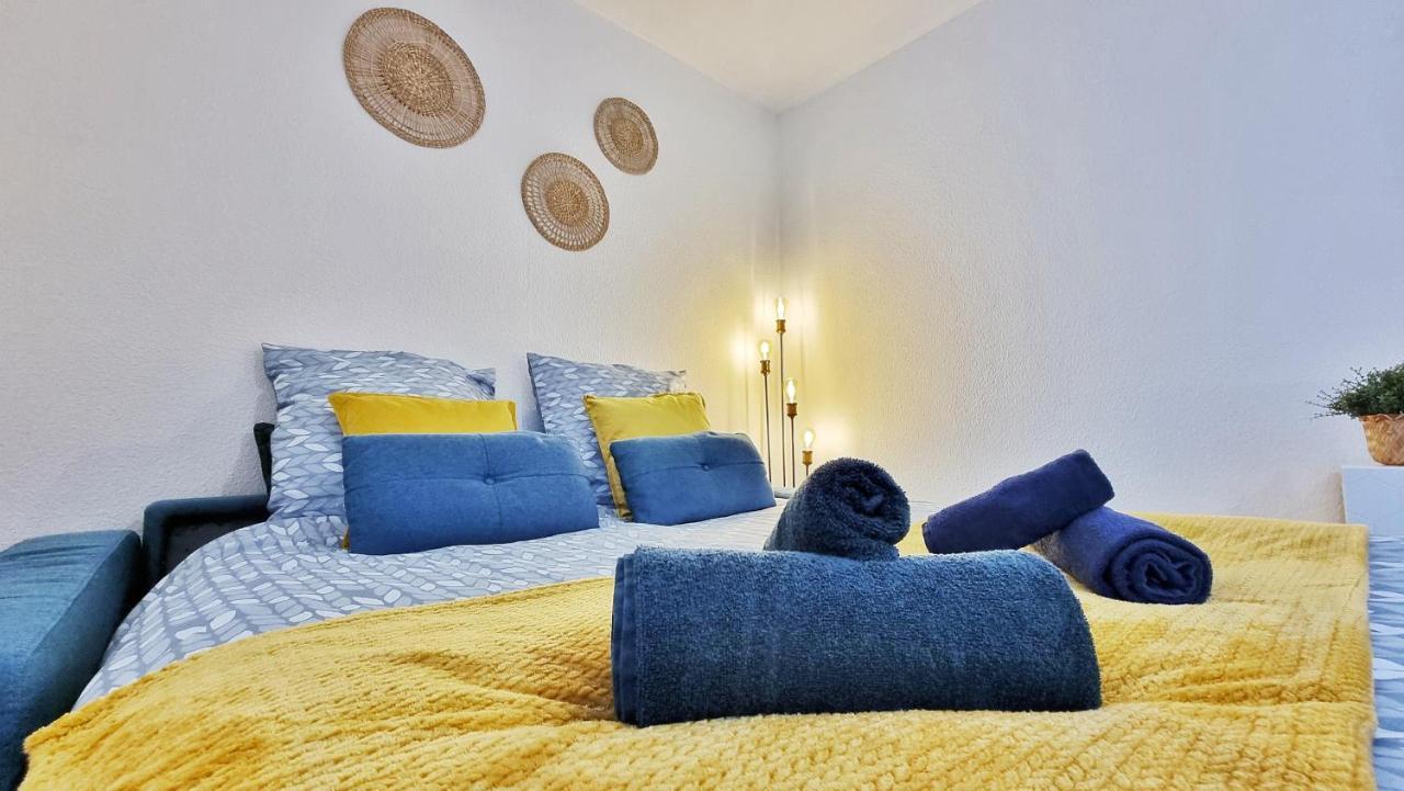 Le Smart - Parking - Terrasse - Wifi - Mulhouse - Relax Bnb Pfastatt Luaran gambar