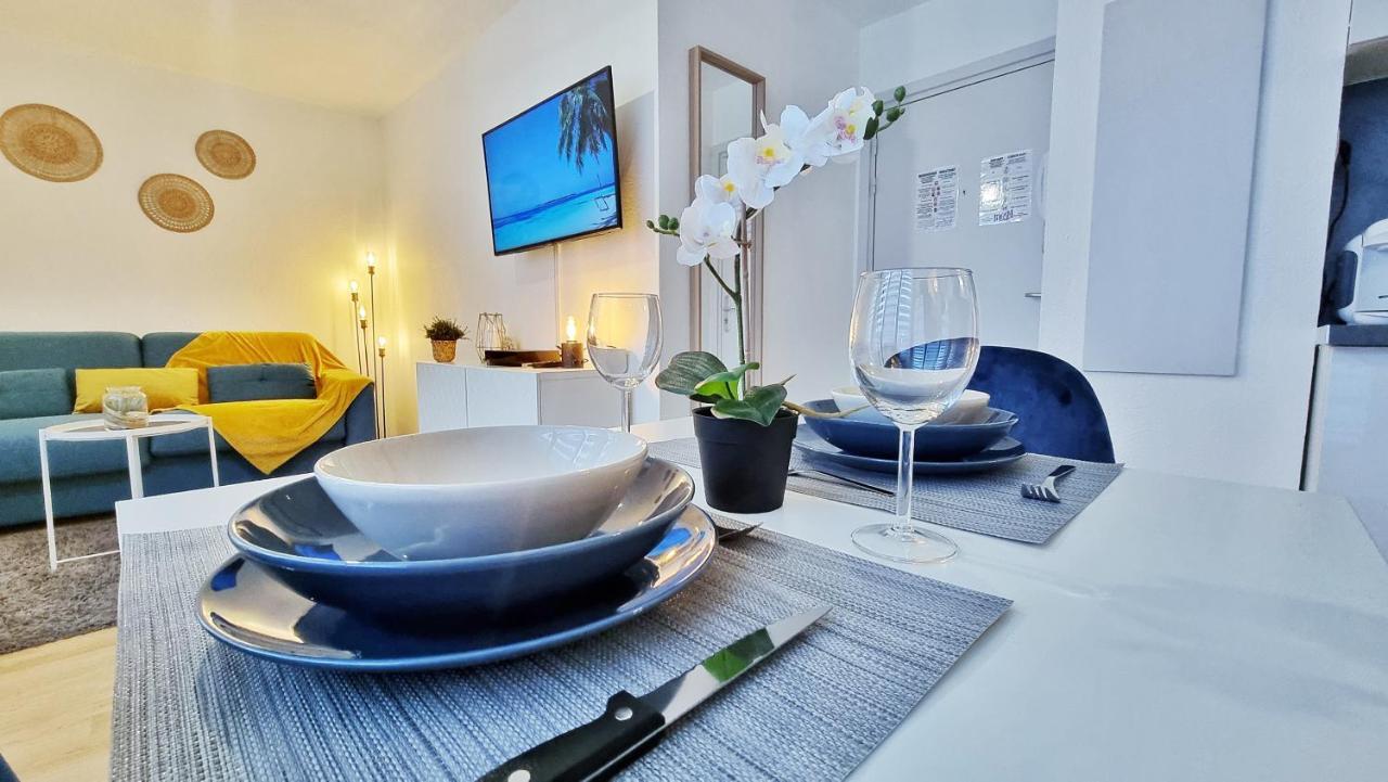 Le Smart - Parking - Terrasse - Wifi - Mulhouse - Relax Bnb Pfastatt Luaran gambar