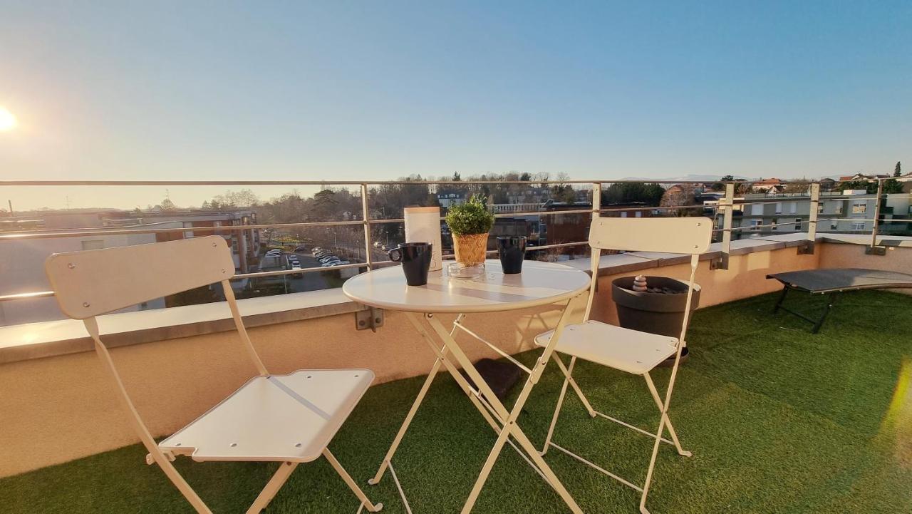 Le Smart - Parking - Terrasse - Wifi - Mulhouse - Relax Bnb Pfastatt Luaran gambar