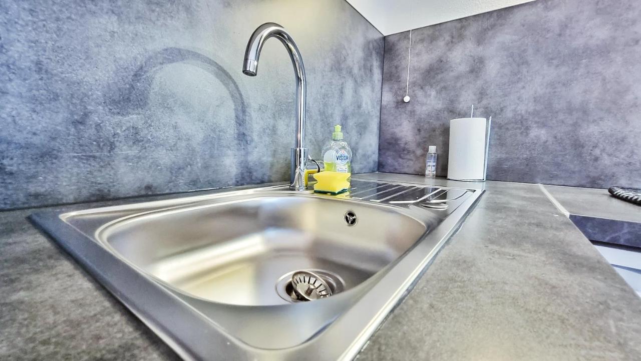 Le Smart - Parking - Terrasse - Wifi - Mulhouse - Relax Bnb Pfastatt Luaran gambar