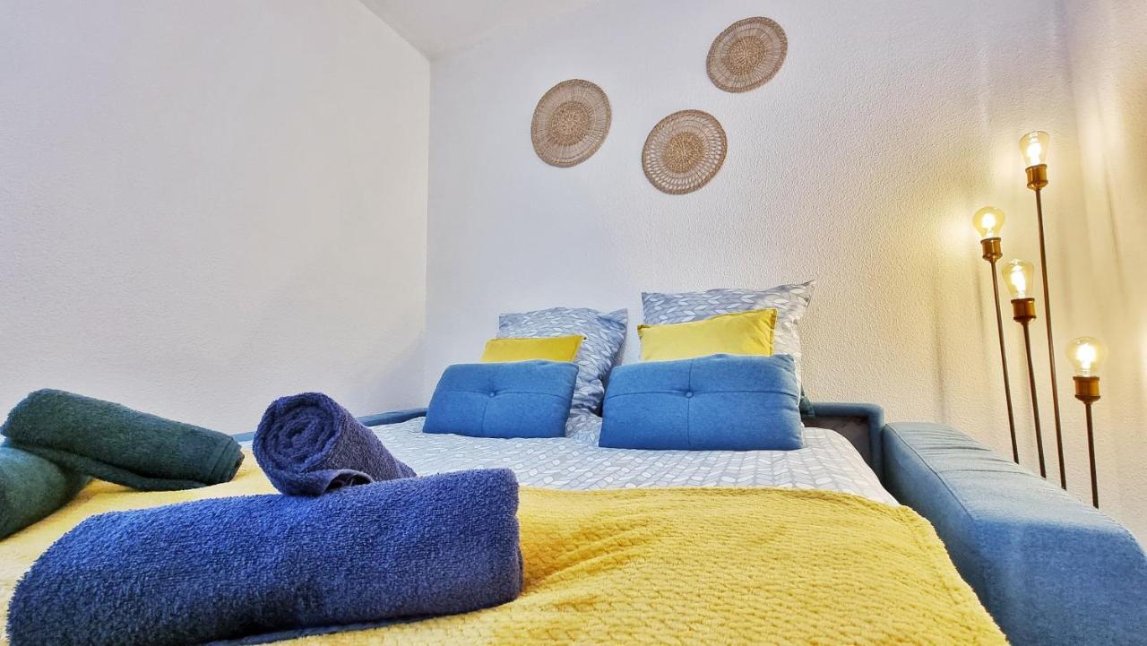 Le Smart - Parking - Terrasse - Wifi - Mulhouse - Relax Bnb Pfastatt Luaran gambar